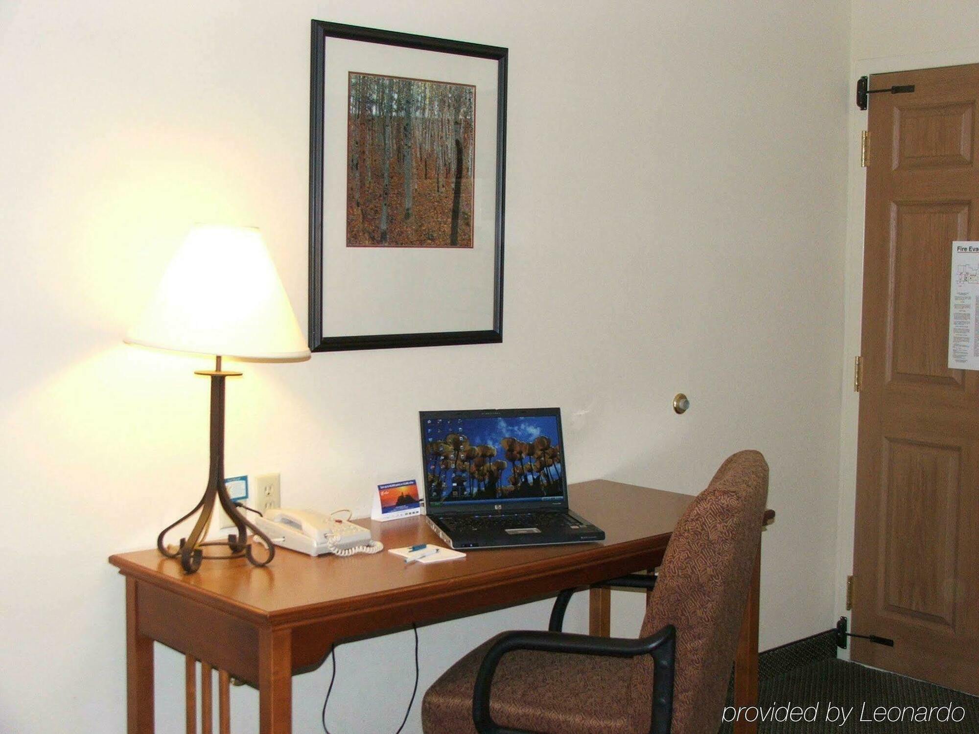 Staybridge Suites Raleigh-Durham Airport-Morrisville By Ihg Room photo